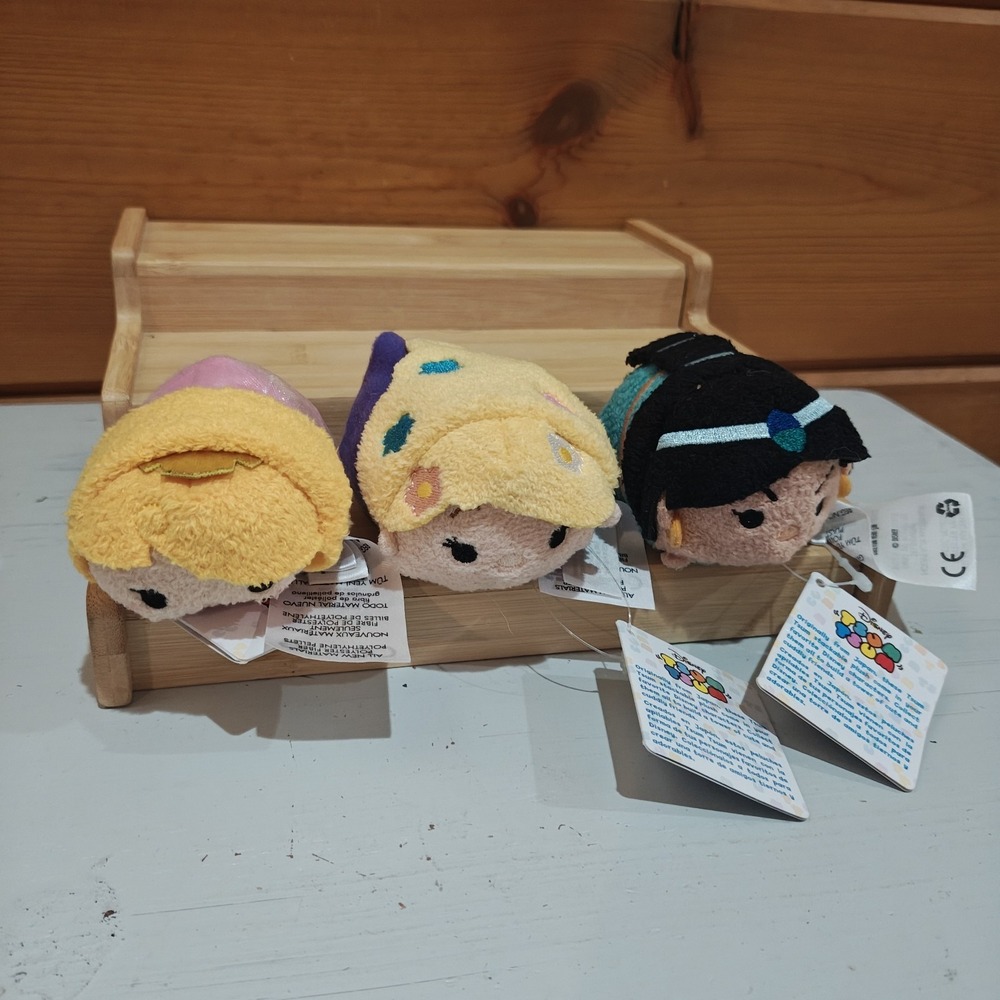 Bundle of 3 Disney Tsum Tsum Princess Plush Jasmine Aurora Rapunzel NWT F42